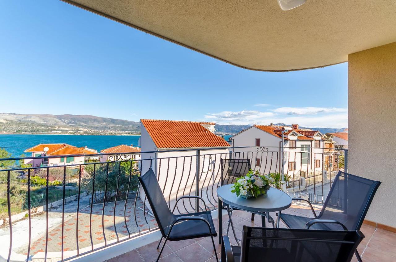 Apartments Mia Trogir Exterior foto